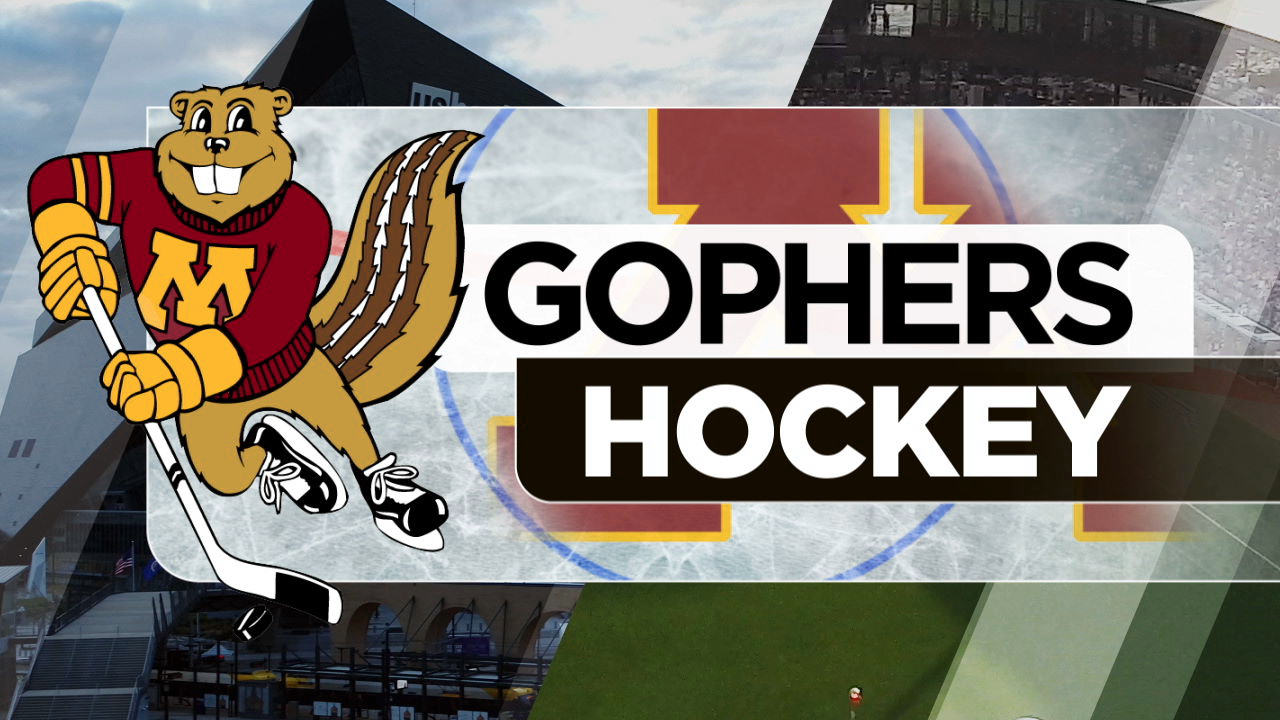 Gophers hockey team celebrating a goal