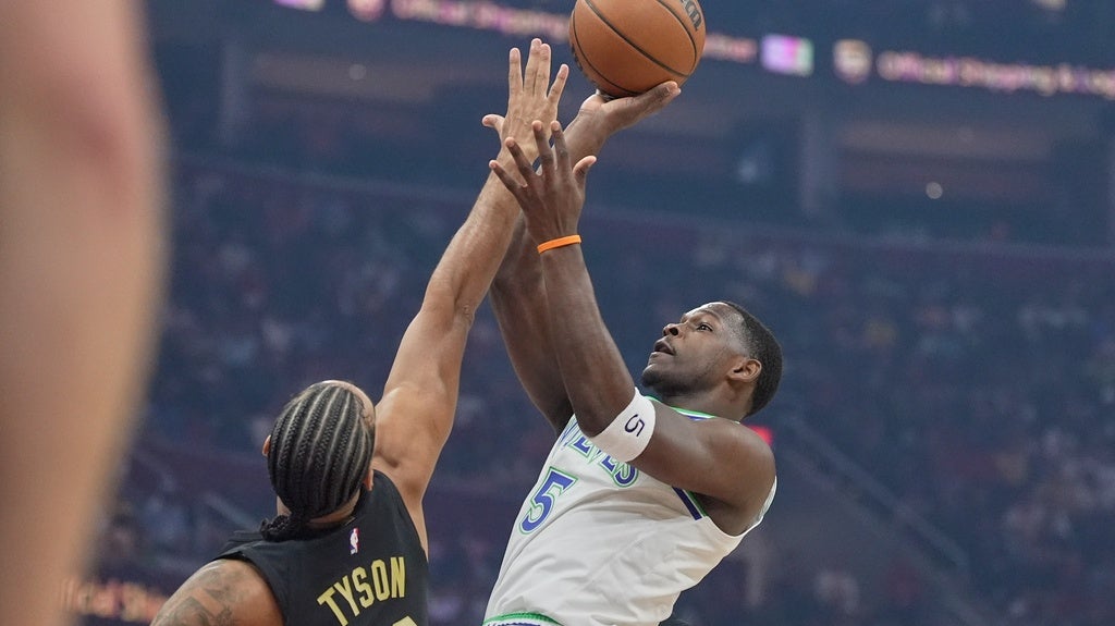 Timberwolves star Anthony Edwards officially undergoes successful surgery — KSTP 5 — Gopher